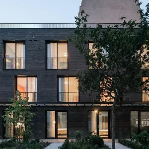 3* 호텔 Deskopolitan House
